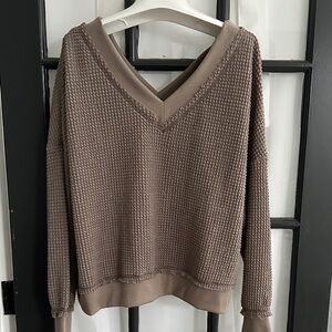 LA MIEL Textured Taupe V-Neck Sweater